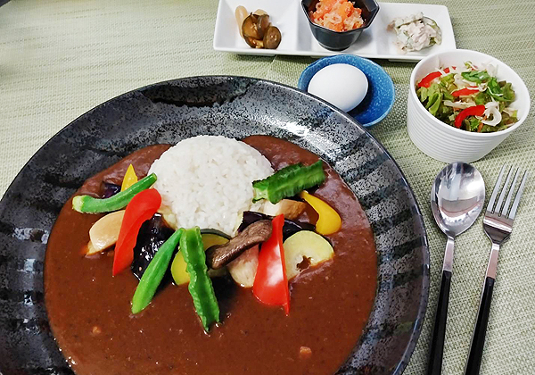 >La・Chance、ラシャンス 季節の焼き野菜カレーランチ